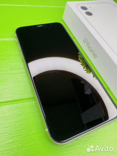 iPhone 11 128gb white Новый/Витринный