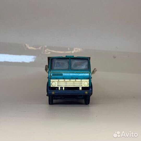 Модель автомобиля камаз-5511 грузовой СССР