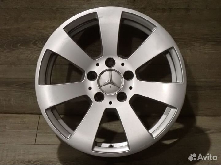Комплект оригинальных дисков R16 Mercedes W204