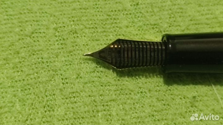 Sailor 1911 перо F