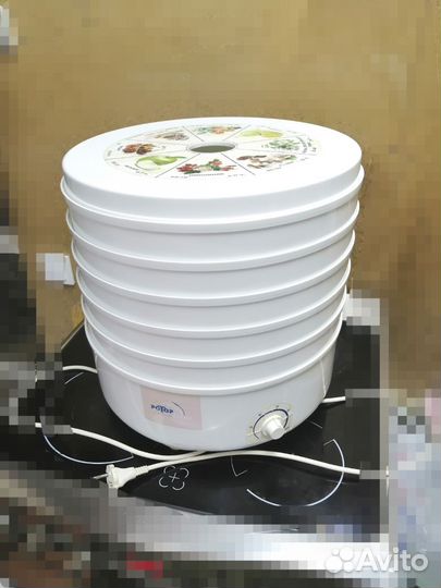 Сушилка для овощей и фруктов Ротор Дива