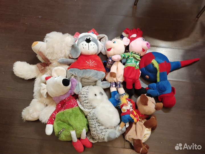 Полмешка игрушек