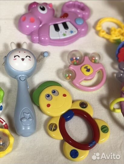 Игрушки погремушки пакетом новые и б/у