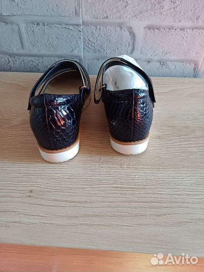Туфли для девочки