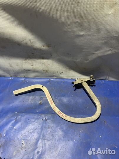 Петля капота левая toyota estima lucida