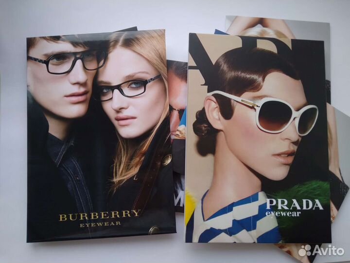 Коллекционные открытки на подставке