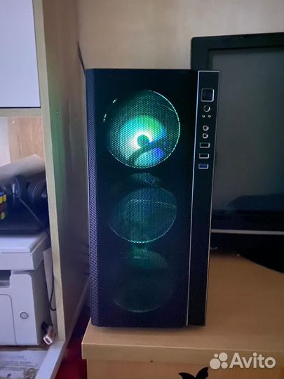 Продаю компьютер