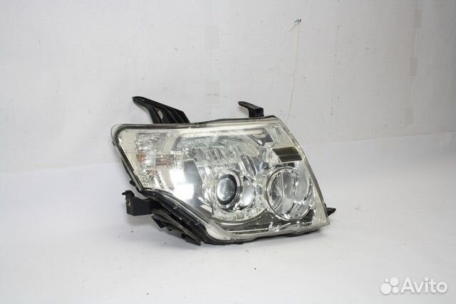 Фара 8301A344 правая Mitsubishi Pajero 4