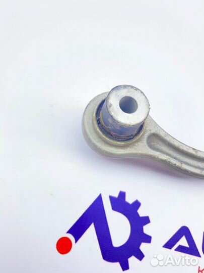 Тяга развальная задняя правая Mercedes E W212