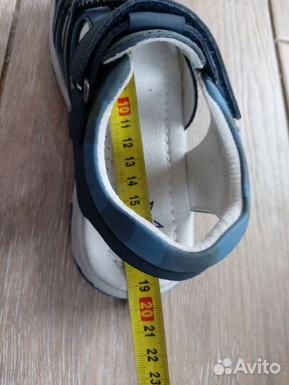 Сандали новые 30 размер