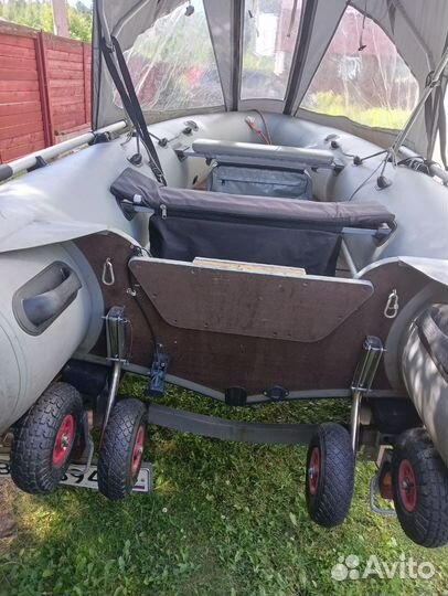 Надувная лодка