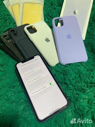 iPhone 11, 64 ГБ