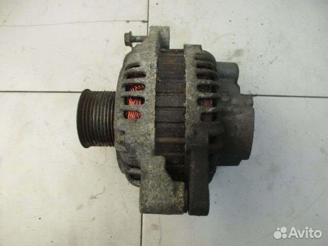 Генератор Iveco Stralis