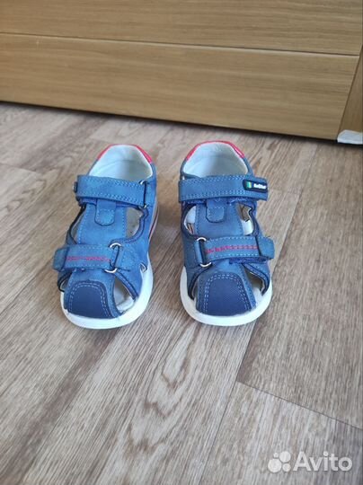 Сандалии, размер 26