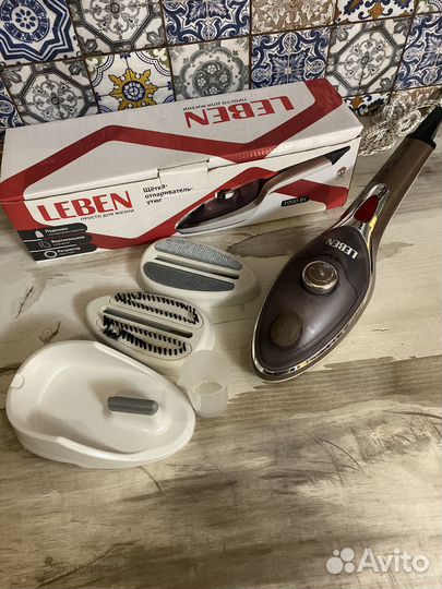 Щётка-отпариватель-утюг leben