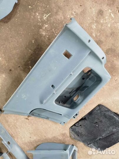 Пластик салона renault scenic 1