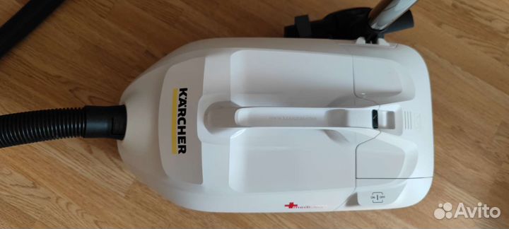 Пылесос Karcher DS6 Premium Mediclean