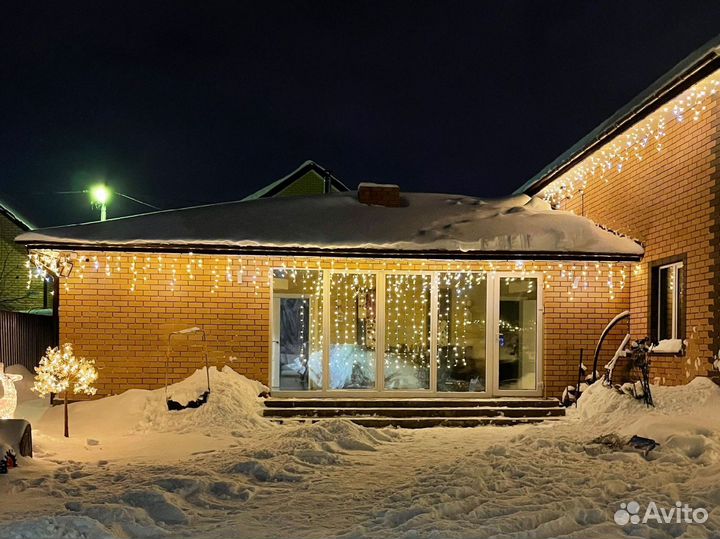 Новогоднее украшение фасадов