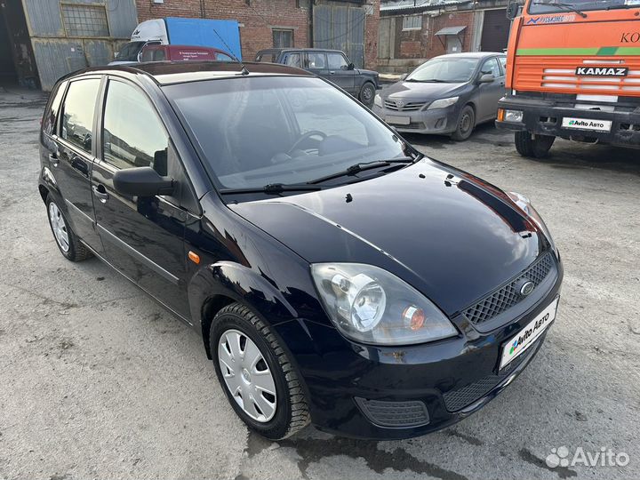 Ford Fiesta 1.4 МТ, 2006, 218 000 км