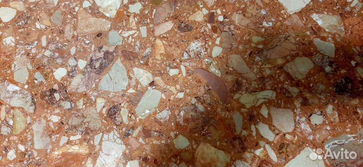 Столик консольный