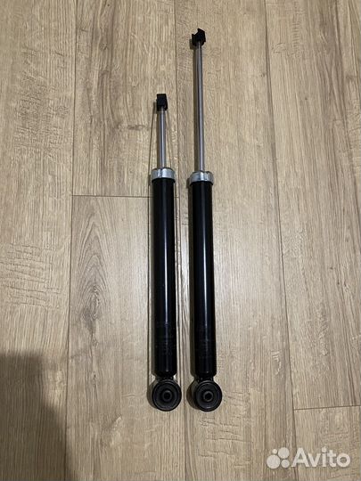 Амортизаторы/стойки задние VW Polo V