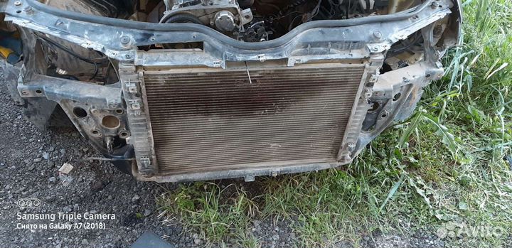 Панель радиаторов (телевизор) пассат б5 б5+