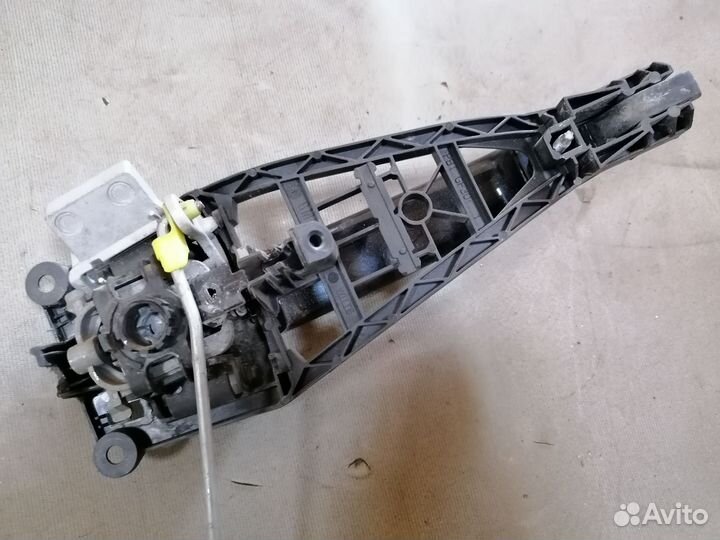 Ручка двери передняя левая Opel Astra H 2004-2015