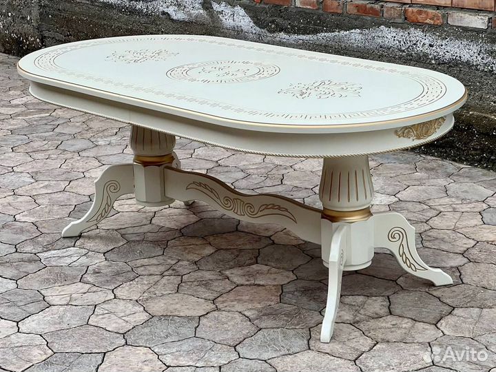 Столы и стулья новые