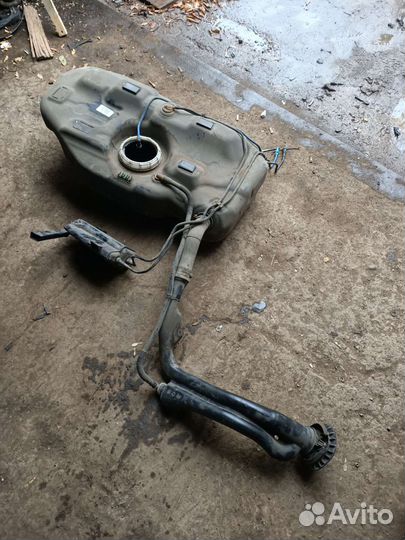 Бензобак/топливный бак Opel Corsa D