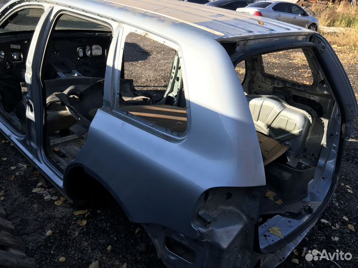 Четверть задняя левая Volkswagen Touareg 2,5 bac