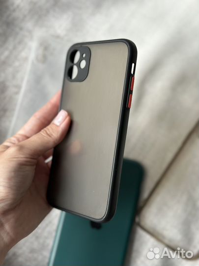 Чехол на iPhone 11