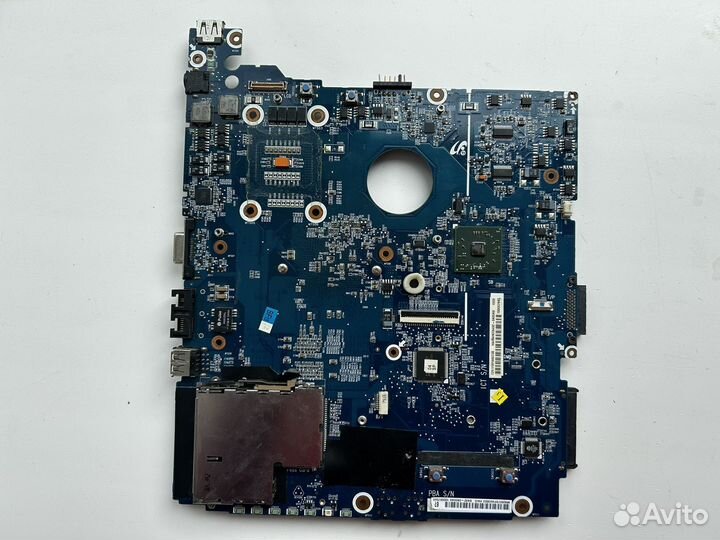 Материнская плата Hainan3-INT нерабочая