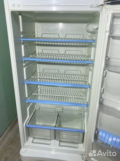 Холодильник Indesit no frost