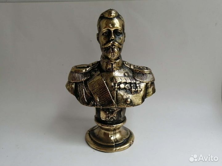 Бюст Николая 2