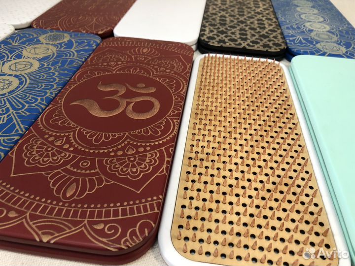 Садху доска с медными гвоздями