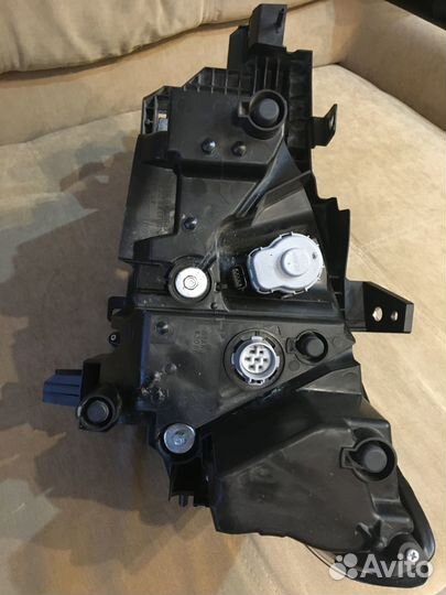 Фара правая Mazda CX-9 2016-н.в., оригинал