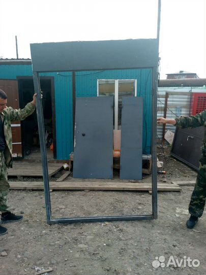 Дверь металлическая