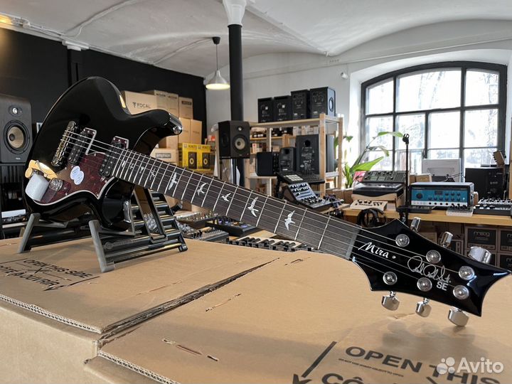 PRS SE Mira Black