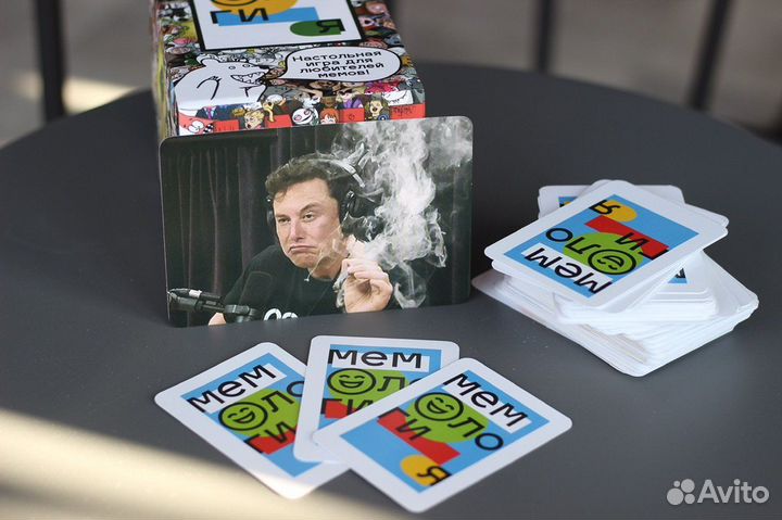 Карточная игра Мемология