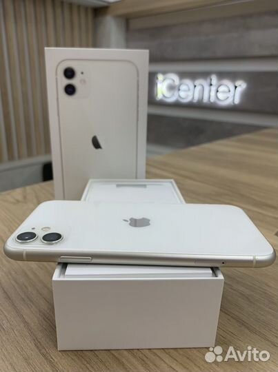 iPhone 11, 64 ГБ