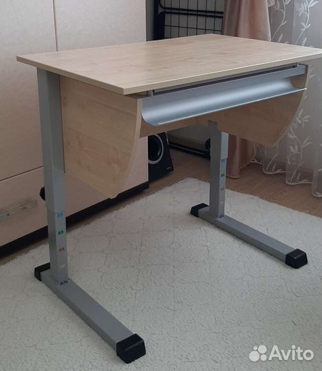 Стол ученический со стулом
