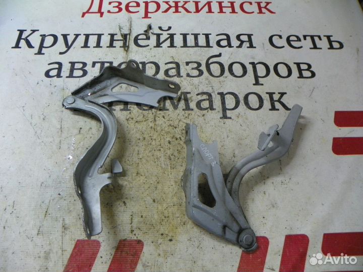 Петля капота Kia Sportage