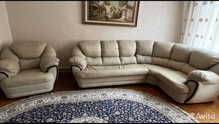 Угловой диван