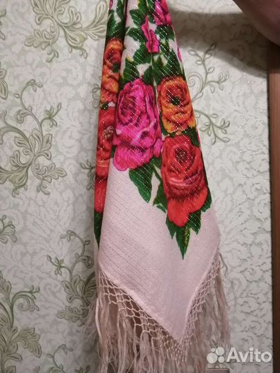 Платки женские