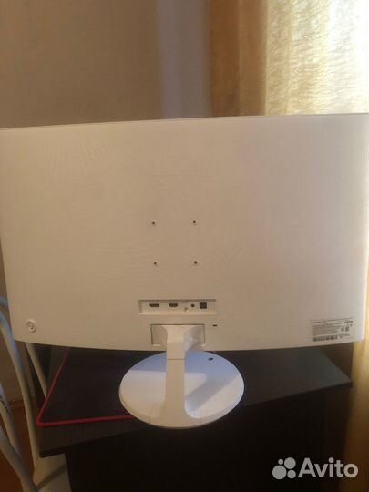 Samsung 32 FHD-монитор CF39