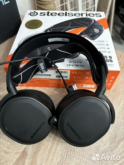 Беспроводные наушники steelseries