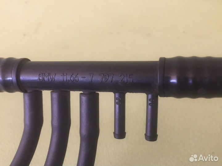 BMW X6 e71. е70 Вакуумная трубка