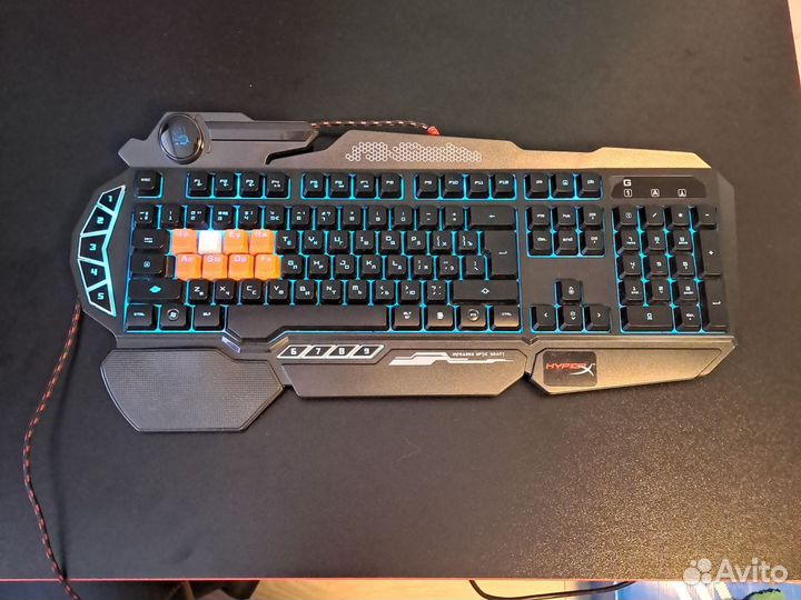 Игровая клавиатура с подсветкой Bloody B318