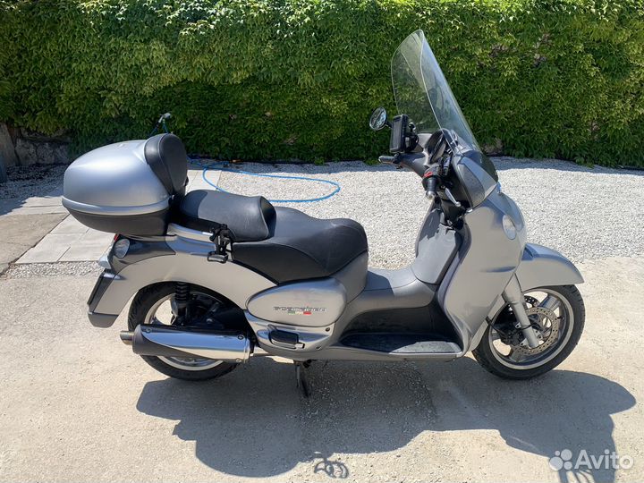 Aprilia scarabeo 500