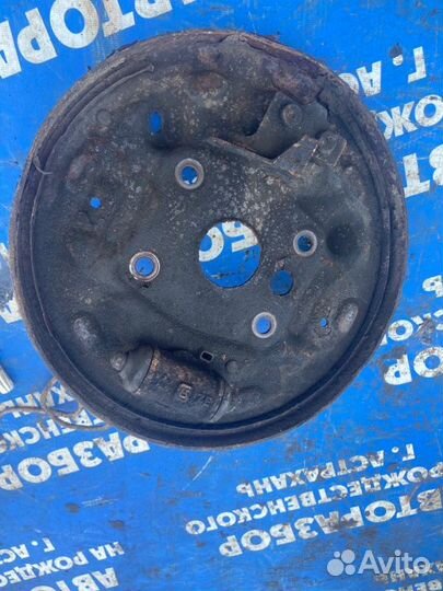 Пыльник задней ступицы. Mazda Mpv минивен GY-DE